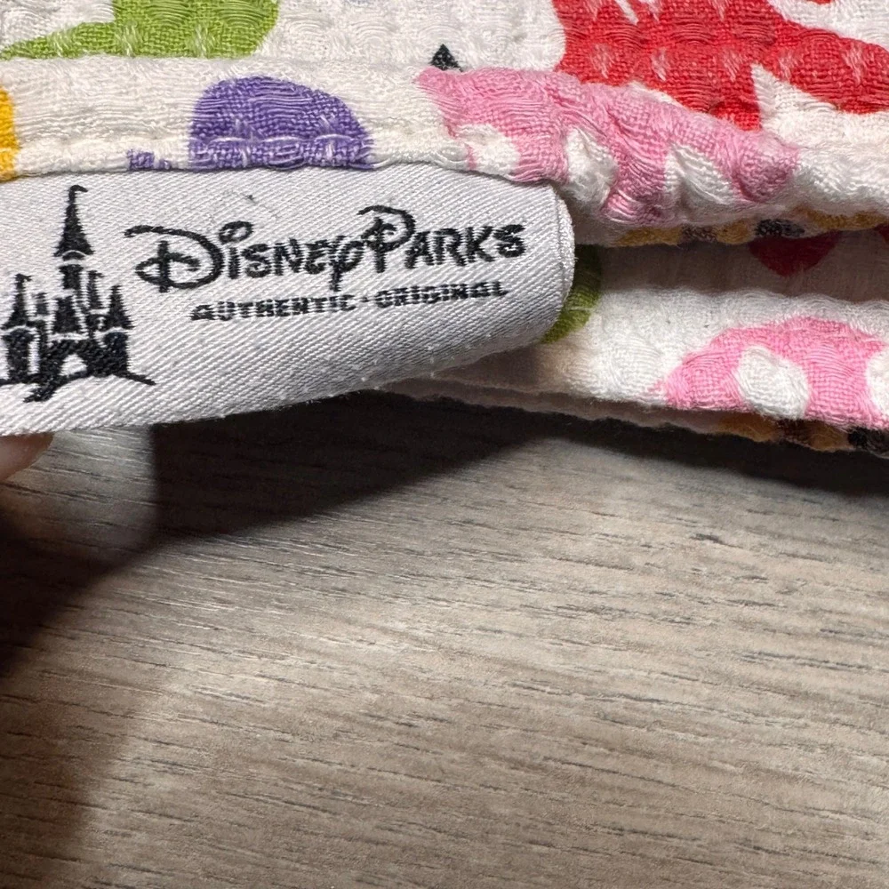 Disney‎ Parks Mickey & Friends All Over Print Cotton Hand Towel Multicolor